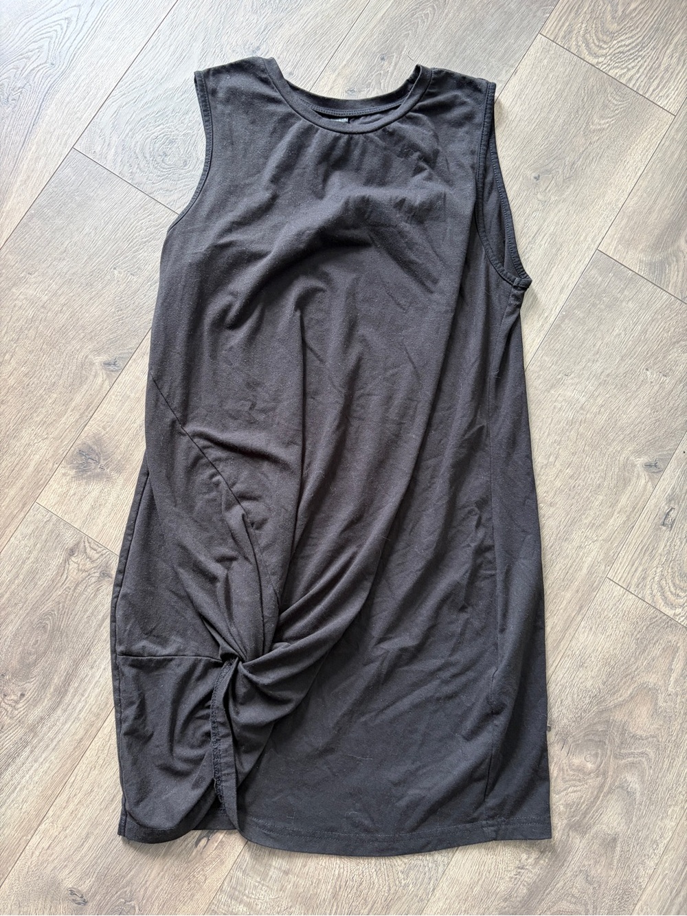 SHEIN Black Sleeveless Knot-Front Mini Dress